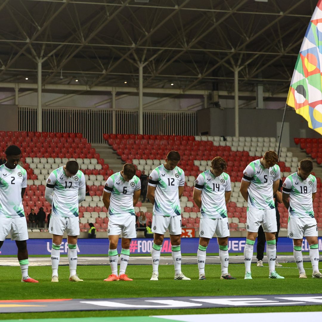 Jugadores de la selección de Irlanda antes de un partido de la UEFA Nations League